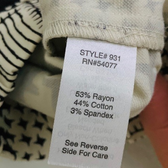 CAbi | White & Black Patchwork Houndstooth Top M - Picture 6 of 6